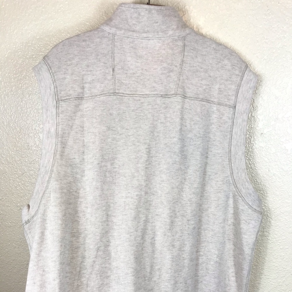 Tommy Bahama NWT abalone Heather full zip vest - Picture 5 of 6